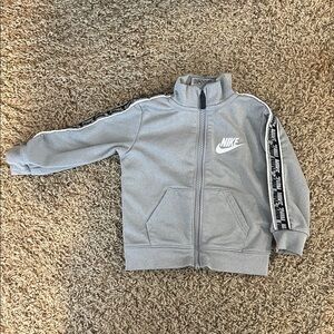 Nike Kids Gray Full-Zip Sweatshirt in Size 12 Months
